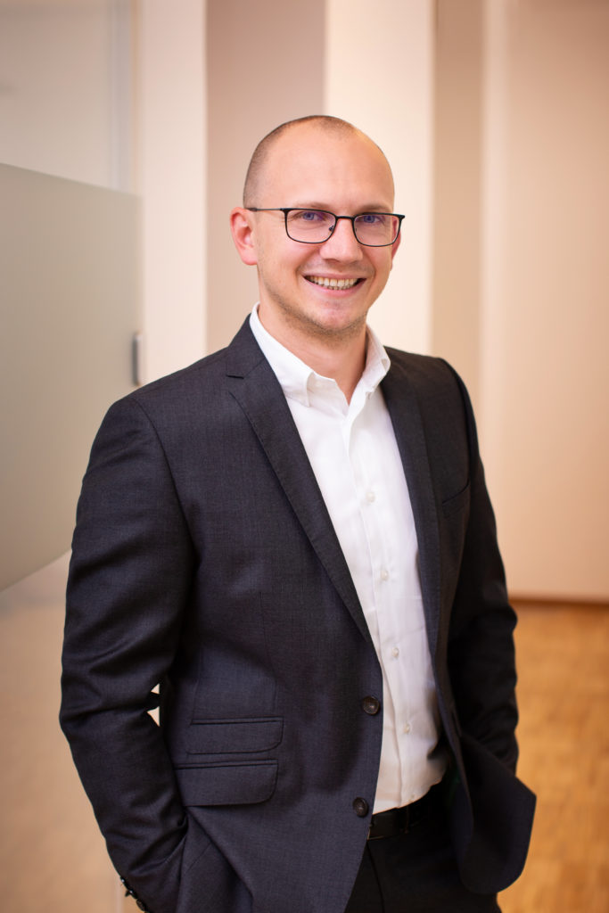 Mag. Bernd Zahradnik